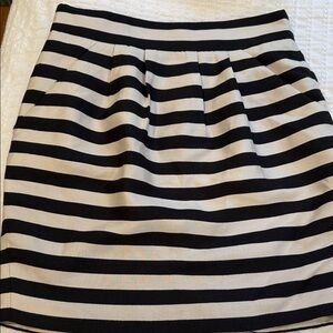 Banana Republic Striped Mini Skirt in Black and Cream